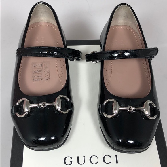 Gucci Other - Authentic Gucci Mary Jane flats (patent leather)